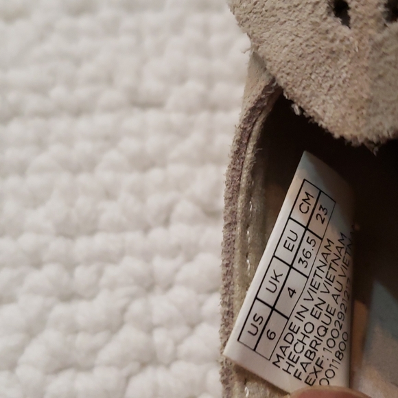 TOMS SLIP-ONS - Picture 11 of 11